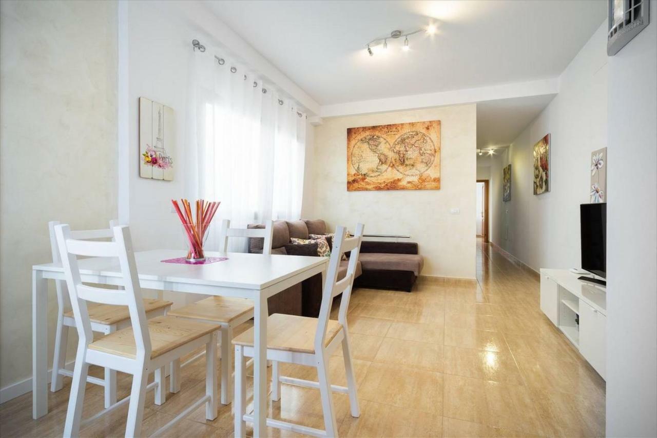 Canary House Gold เบซินดาริโอ ภายนอก รูปภาพ